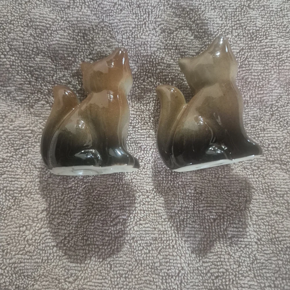 Ceramic Fox Small Pet Figurine - Brown/Black